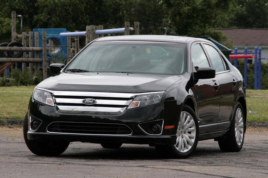  Ford Fusion Hybrid 2010 года  (US) (фото 81 из 111)